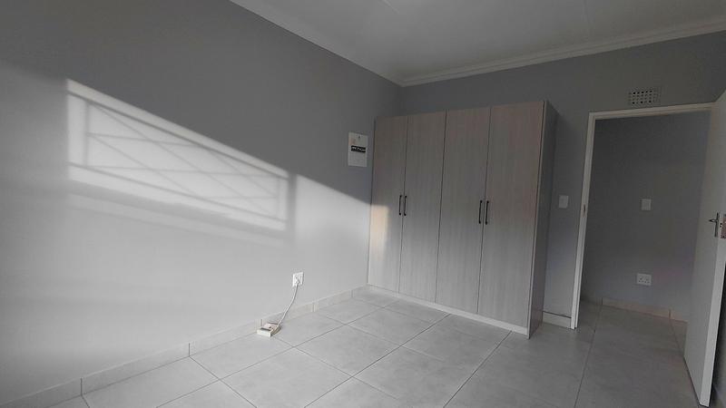 2 Bedroom Property for Sale in Navalsig Free State